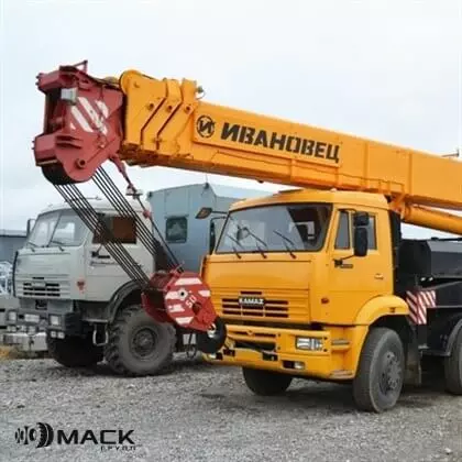 Автокран Ивановец 50 тонн