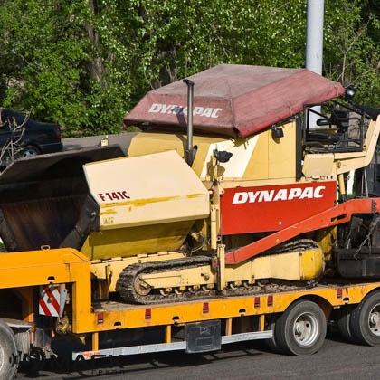 Аренда асфальтоукладчика Dynapac F141C