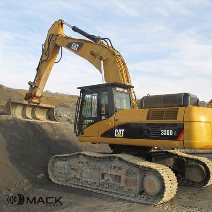 Аренда гусеничного экскаватора Caterpillar 330D с планировочным ковшом