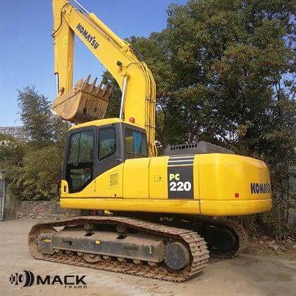 Аренда гусеничного экскаватора Komatsu PC220-7