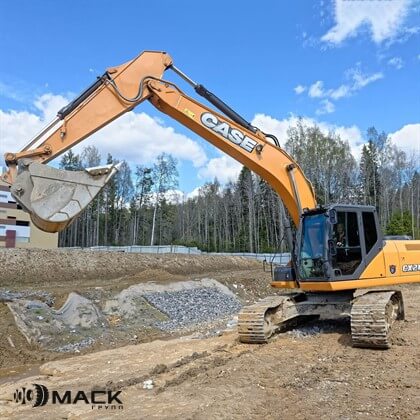 Аренда гусеничного экскаватора CASE CX210B
