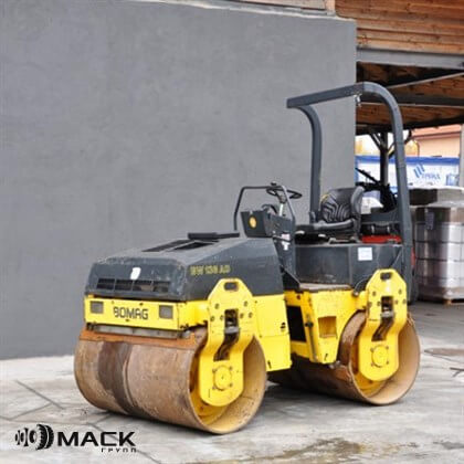 Аренда катка Bomag BW 138