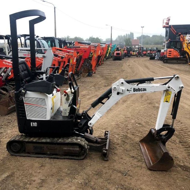 Аренда мини-экскаватора Bobcat E10