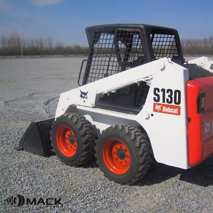 Аренда погрузчика Bobcat s130 в Москве