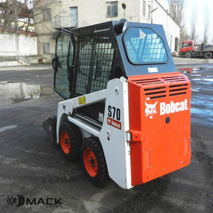 Аренда мини погрузчика Bobcat S70