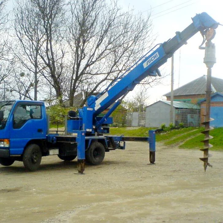 Аренда ямобура ISUZU Aichi D502